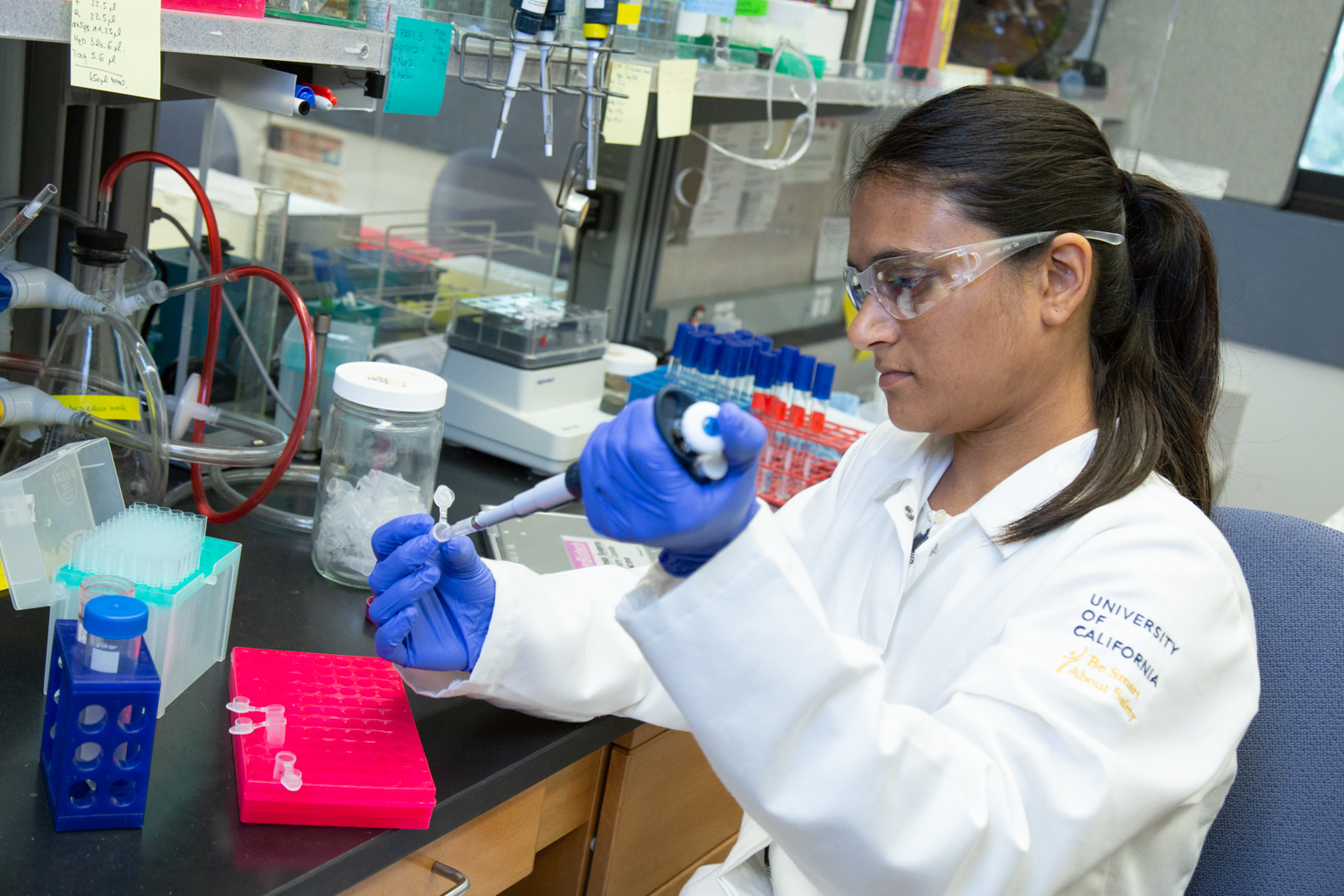 Priya Shah uses a pipette
