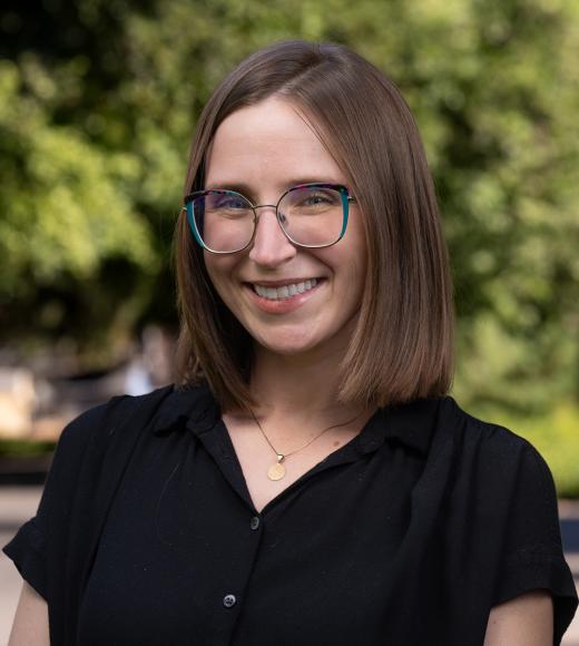 Brie Tripp headshot