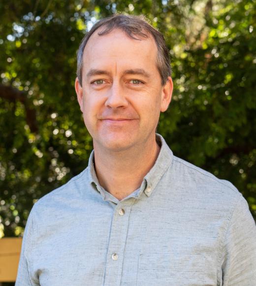 Sean Collins headshot