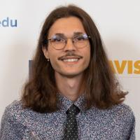 Kyle Elshoff headshot