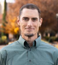 Jeff Ross Ibarra headshot