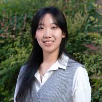 Peiyi (Nina) Liu headshot